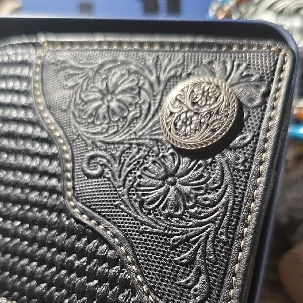Distortion Black Embossed Card Holder